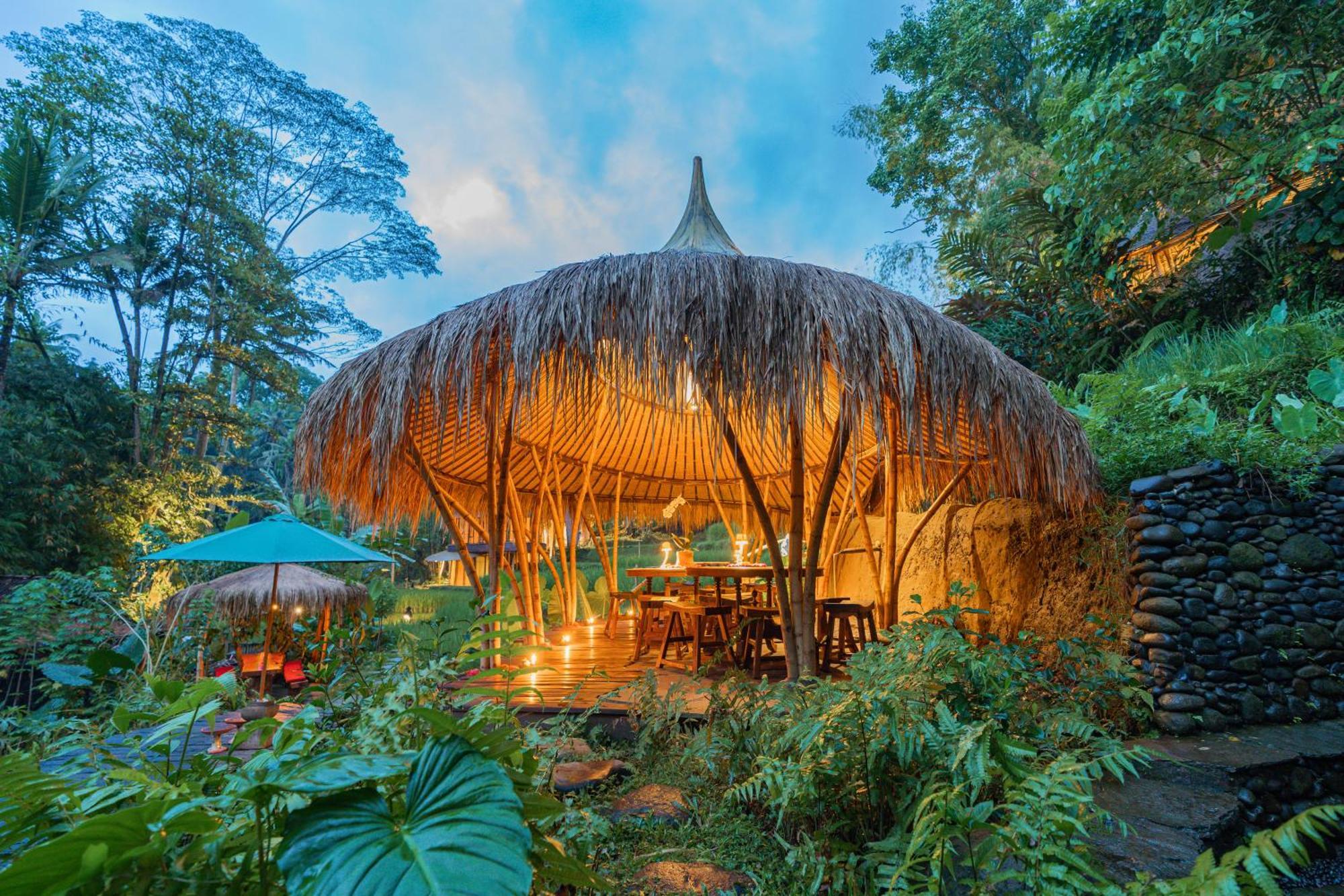 Bambu Indah Resort Убуд Екстериор снимка