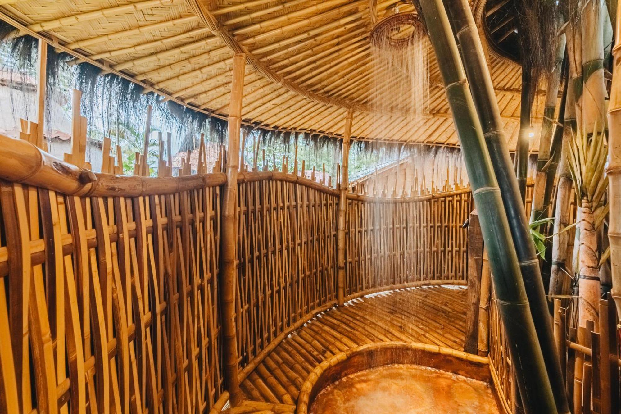 Bambu Indah Resort Убуд Екстериор снимка