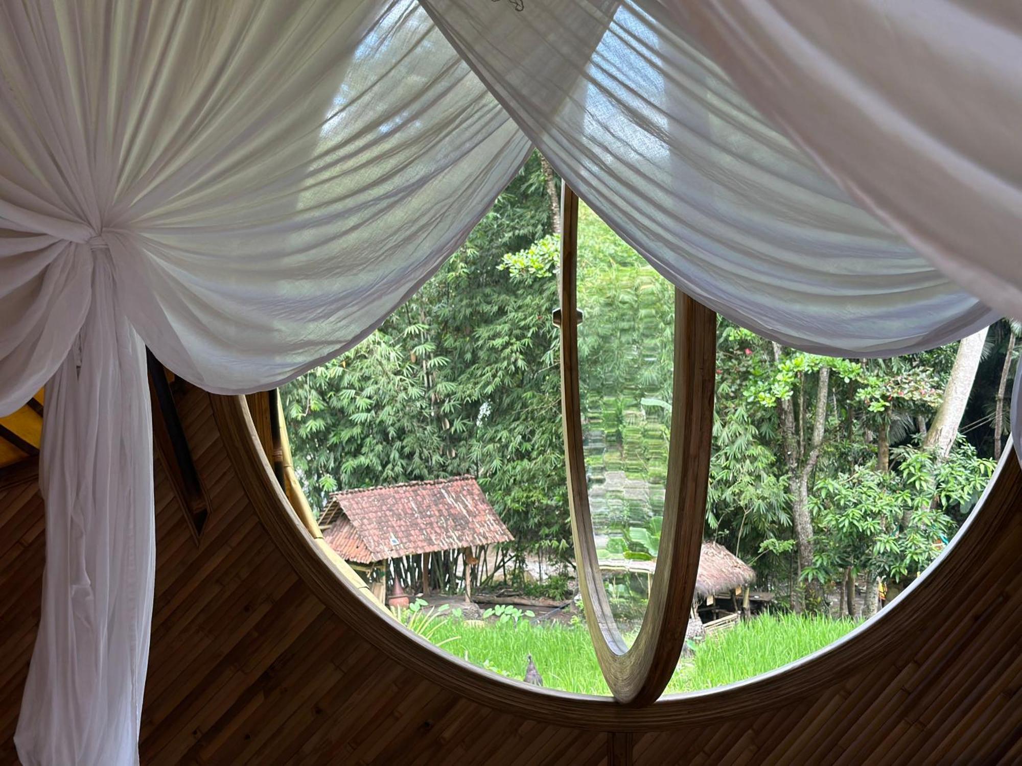 Bambu Indah Resort Убуд Екстериор снимка