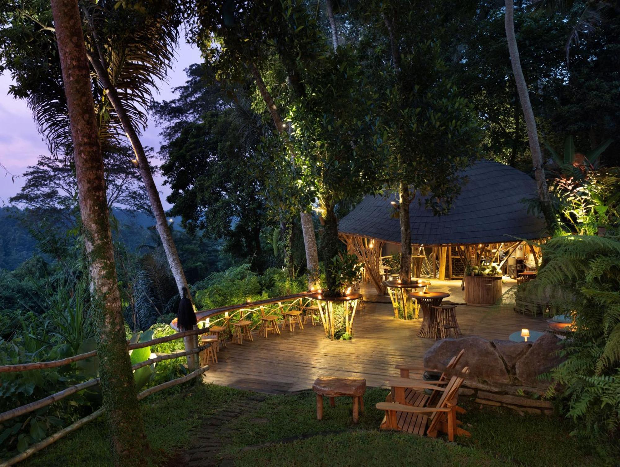 Bambu Indah Resort Убуд Екстериор снимка