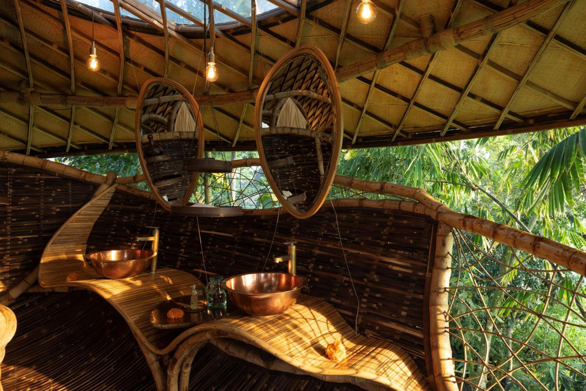 Bambu Indah Resort Убуд Екстериор снимка