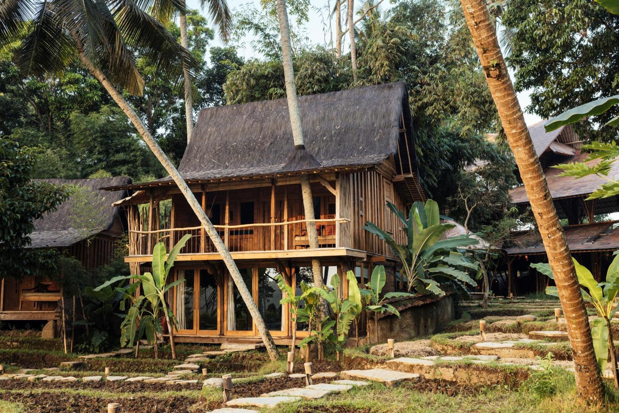 Bambu Indah Resort Убуд Екстериор снимка